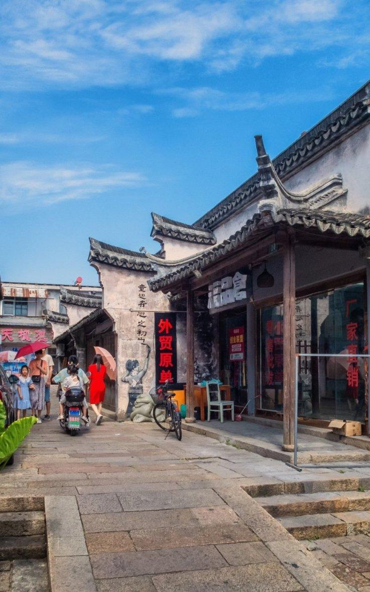 白孔雀救援